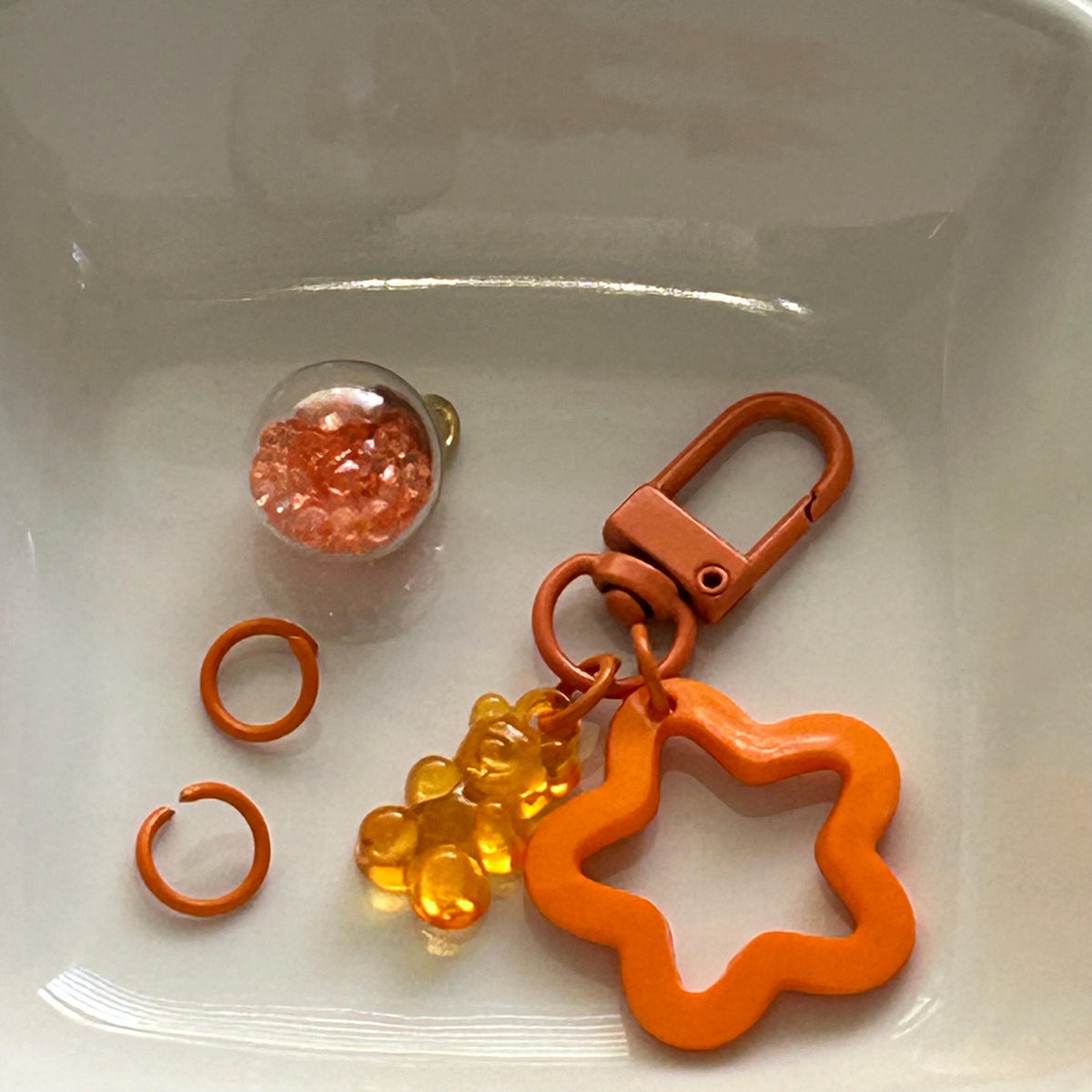 DIY Star & Bear Pendant Keyring | Cute Planner and Journal Accessories | Customizable Craft Stickers and Charms