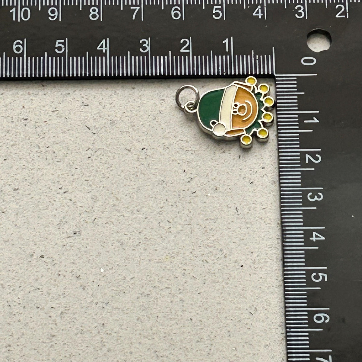 DIY Elf Charm Kit, Christmas Craft Kit, Holiday DIY Ornament, Cute Elf Pendant, Festive Christmas Craft, Easy Holiday Gift Idea