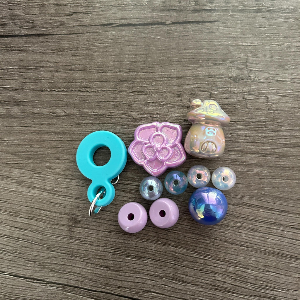 DIY mushroom and flower acrylic beads Silicone straw adapter for beaded cup decorations
