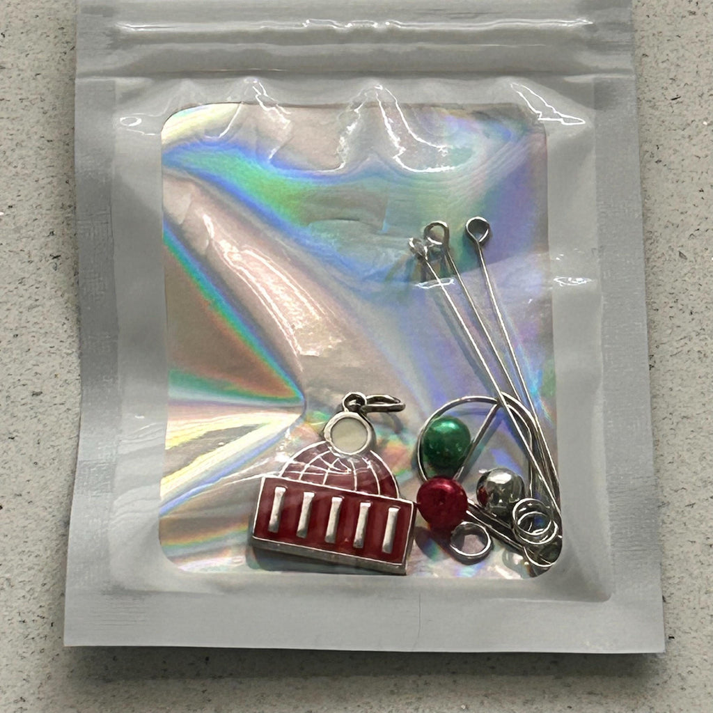 DIY Winter Cuffed Beanie Charm Kit – Planner Charms, Journal Decorations, Craft Supplies for Winter, Customizable Holiday Charms