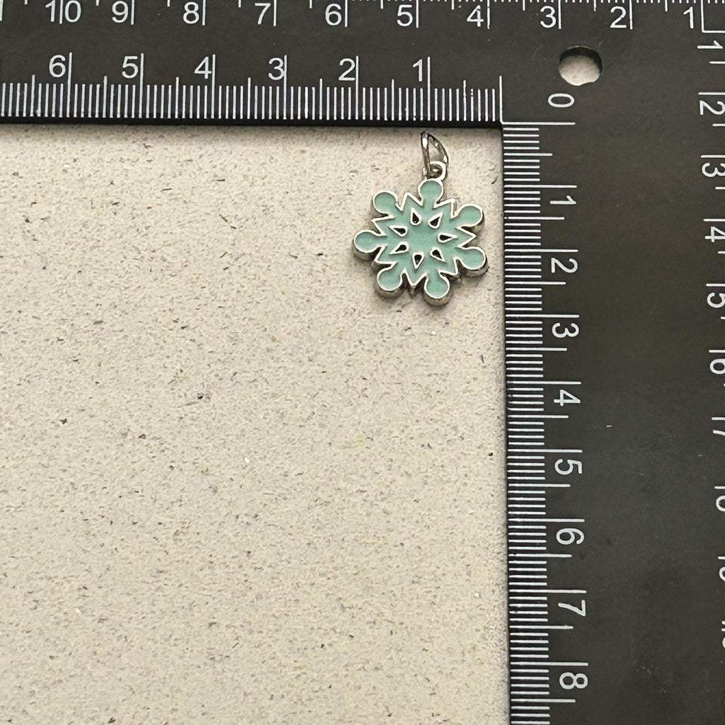 DIY Light Blue Snowflake Charm Kit – Winter Planner Charms, Journal Decorations, Craft Supplies for Holiday, Customizable Snowflake Charms