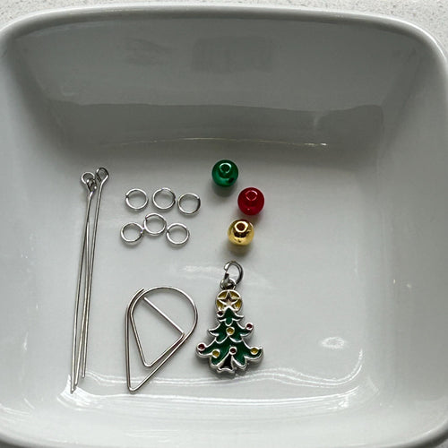 DIY Colored Christmas Tree Charm Kit, Holiday Craft Kit, Festive Ornament, Easy DIY Holiday Project, Handmade Christmas Pendant, Gift Idea